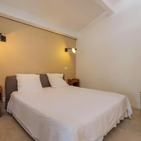 D'alzon شقة فندقية Vagnas